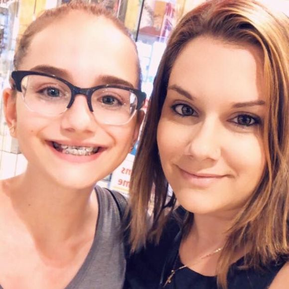 Meet your Posher, Riccilynn - Picture 1 of 1